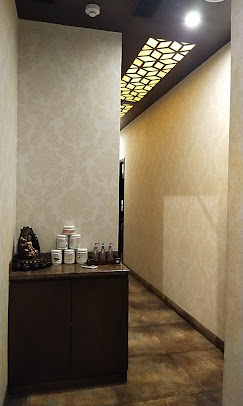 Spa Lobby & Sanctuary